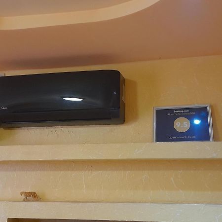 Guest House In Center Yerevan Exterior photo